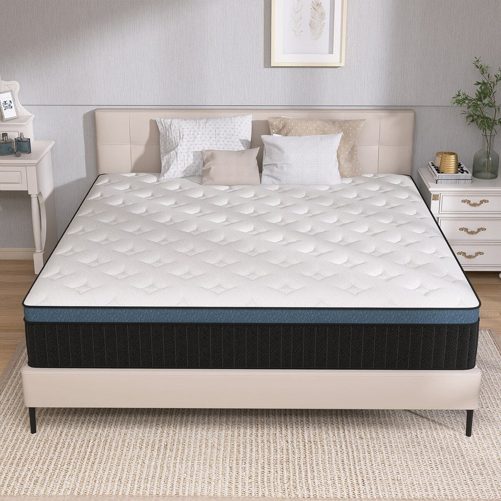 Matelas hybride en mousse gélifiée de 35 cm (14 pouces) livré dans une boîte pour un soutien et un soulagement de la pression.