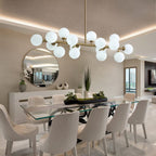 Luminaire suspendu linéaire à 16 lumières, style moderne du milieu du siècle, en laiton doré, avec globe en verre dépoli, 102 cm (40 po) pour salle à manger