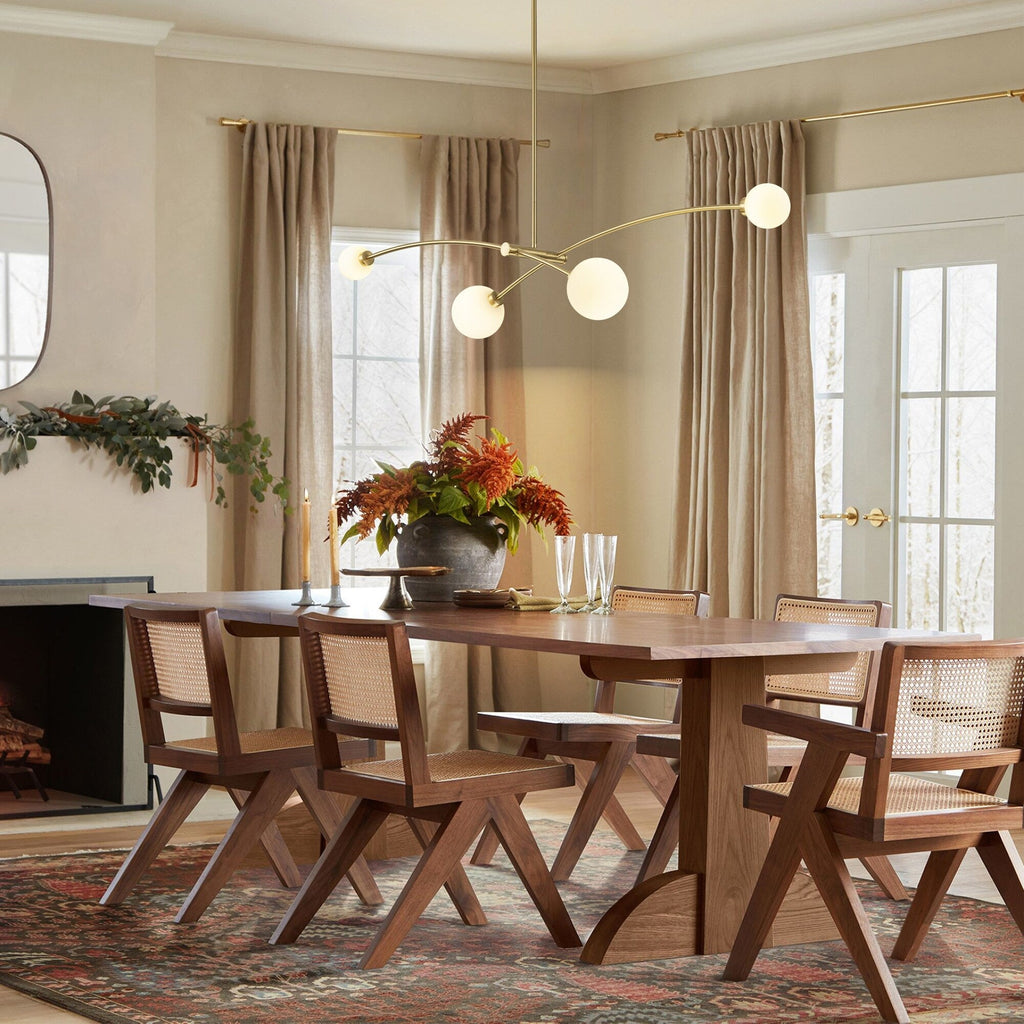 Suspension moderne simple en forme de sputnik à 4 lumières, couleur or, pour îlot de cuisine/salle à manger - 130,5 cm L x 28 cm P x 15 cm H