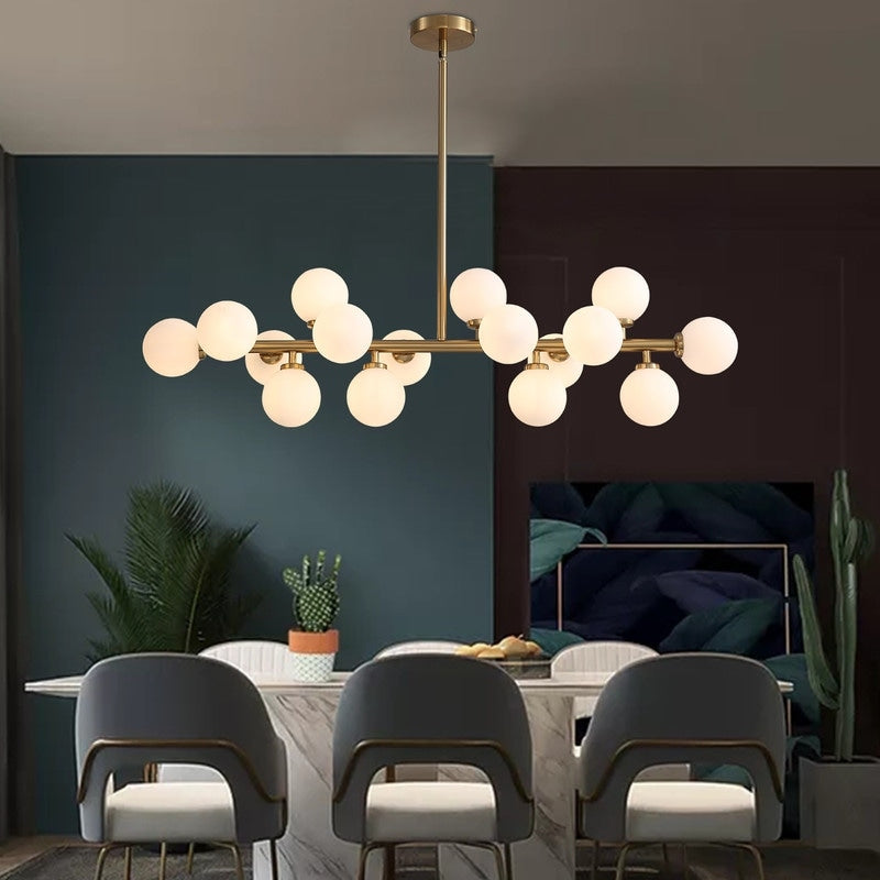 Luminaire suspendu linéaire à 16 lumières, style moderne du milieu du siècle, en laiton doré, avec globe en verre dépoli, 102 cm (40 po) pour salle à manger