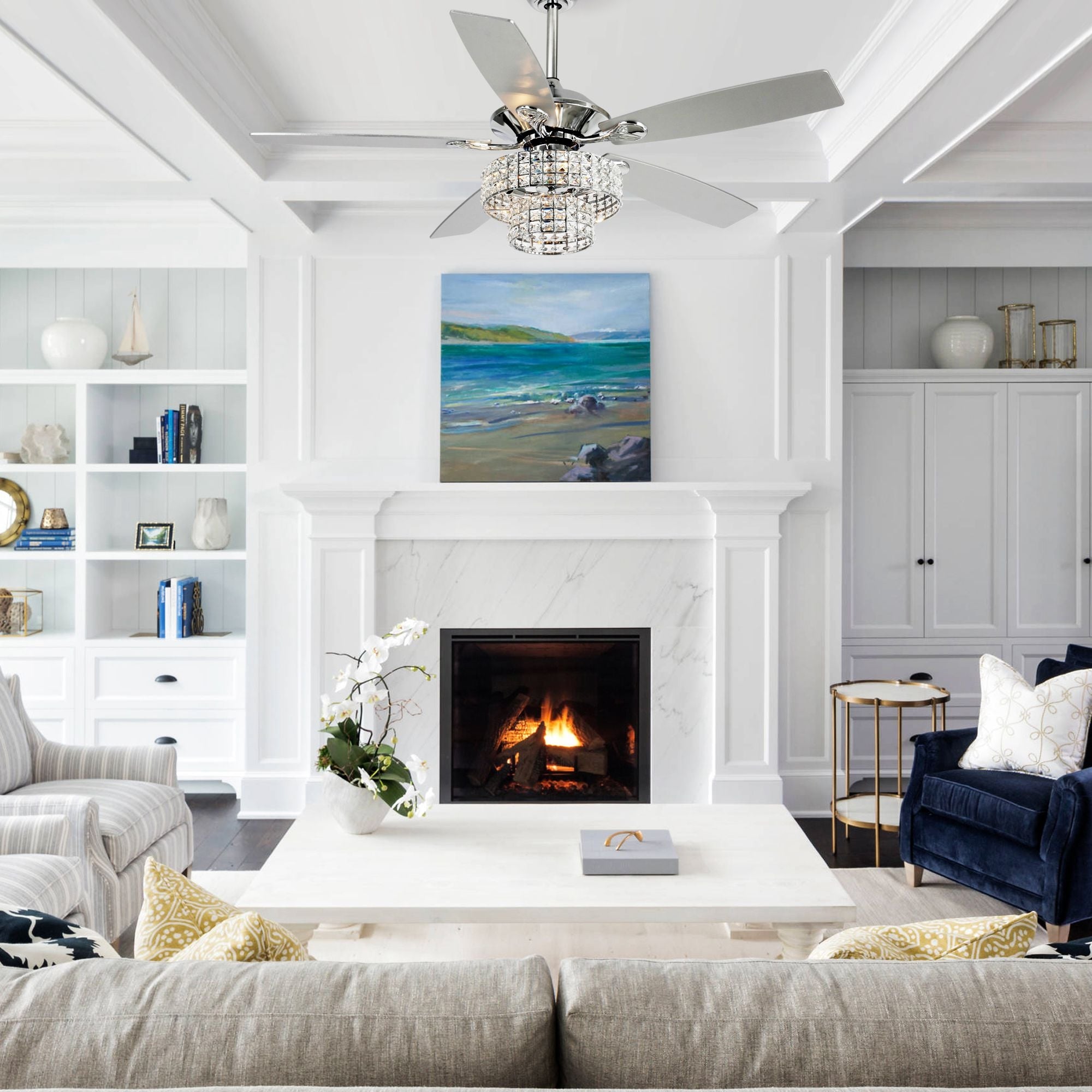 Ventilateur de plafond moderne à 5 pales en chrome et bois de 52 pouces avec télécommande et cristaux.