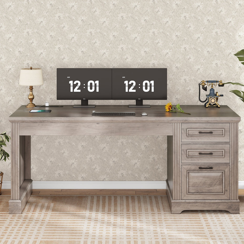 Bureau de direction de style farmhouse, bureau de travail à domicile, tiroir à dossiers, support de moniteur, prise de courant.