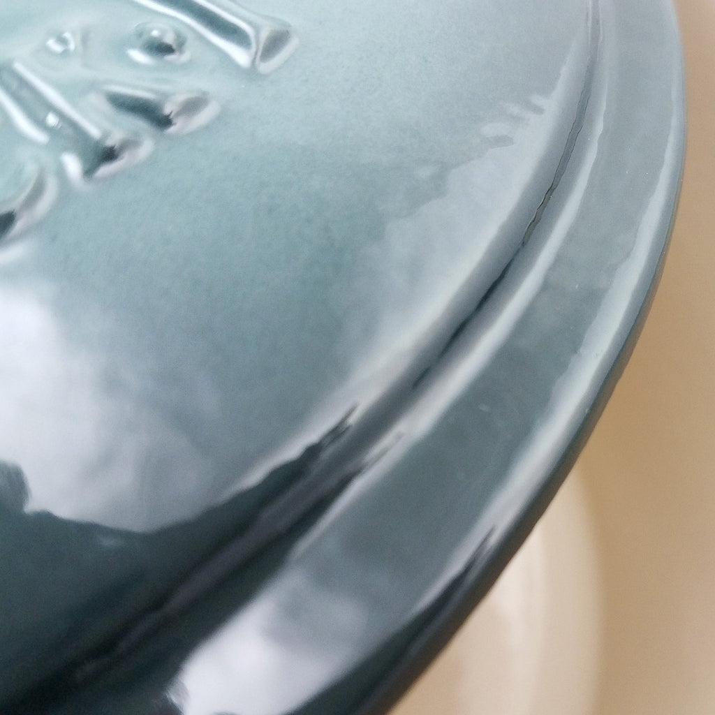 Poule à rôtir en fonte de 7 quarts, ronde, couleur cendrée