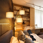 Lampe de sol LED à arc, moderne, noire, à intensité variable, avec 3 lumières, haute et arquée.