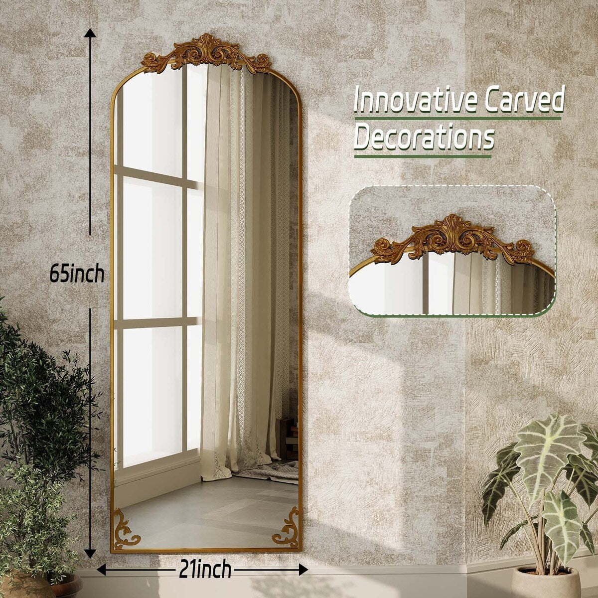 Grand miroir en forme d'arche avec motif floral baroque