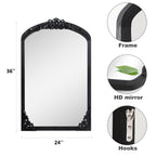 Grand miroir de sol en bois massif à encadrement incurvé et décorations sculptées