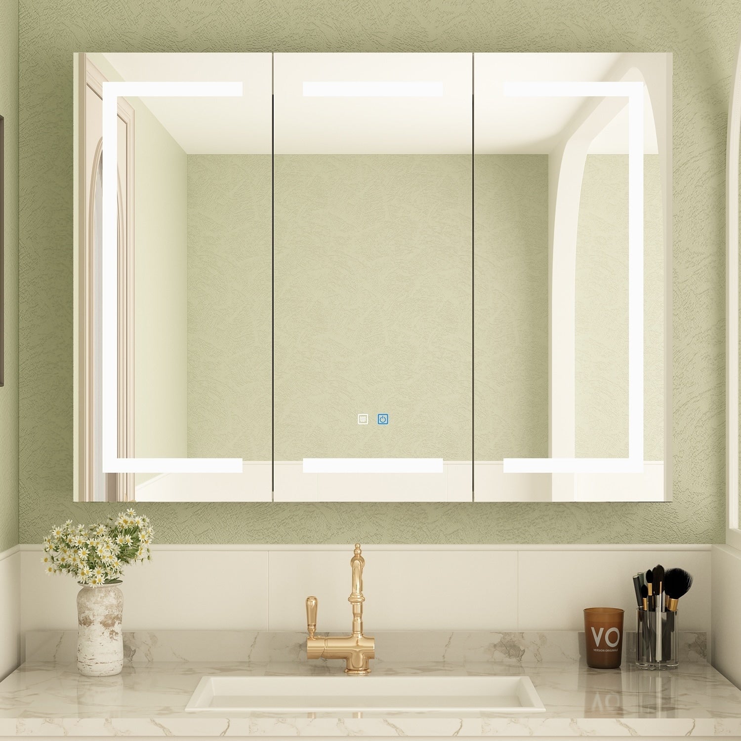 Armoire à miroir de salle de bain avec éclairage LED, anti-buée, 6000K, blanche.