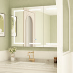 Armoire à miroir de salle de bain avec éclairage LED, anti-buée, 6000K, blanche.