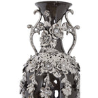 Vase magnifique de 89 cm de haut, orné de fleurs et de strass argentés et noirs.