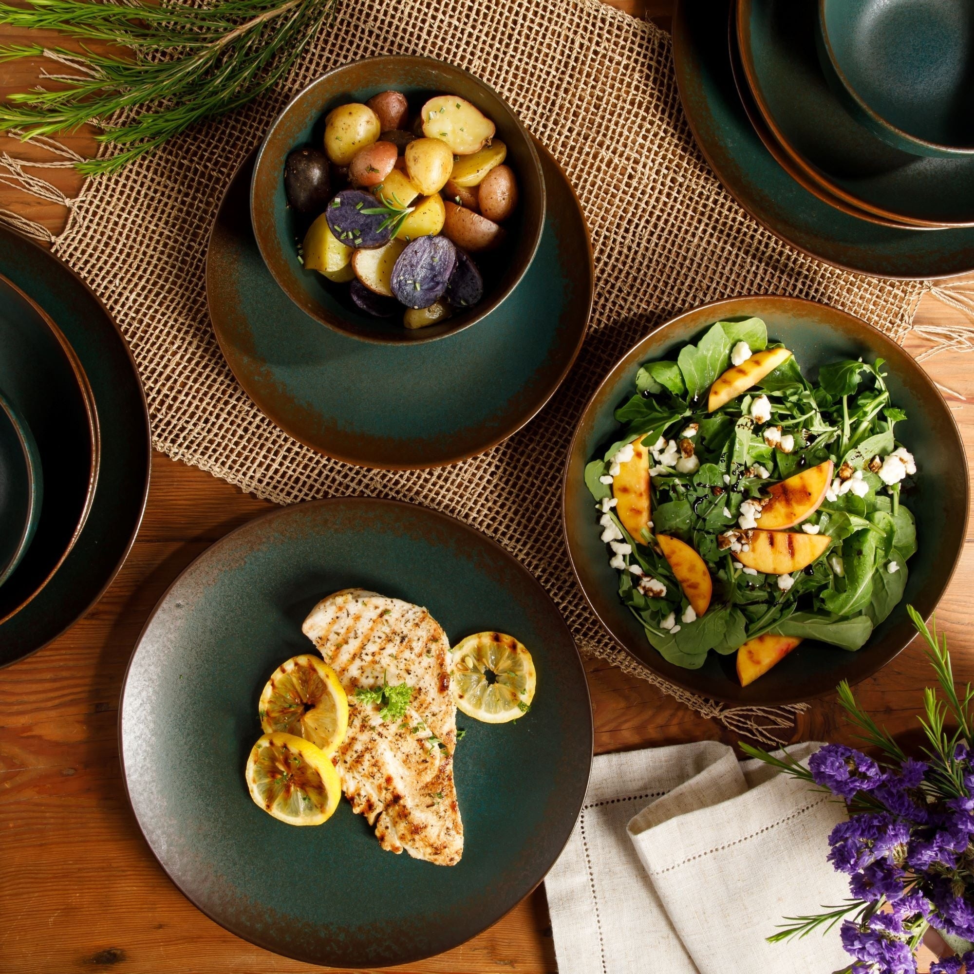 Service de table Bloomhouse Palermo Sun, 16 pièces, assiettes et bols en grès double paroi, émail réactif.