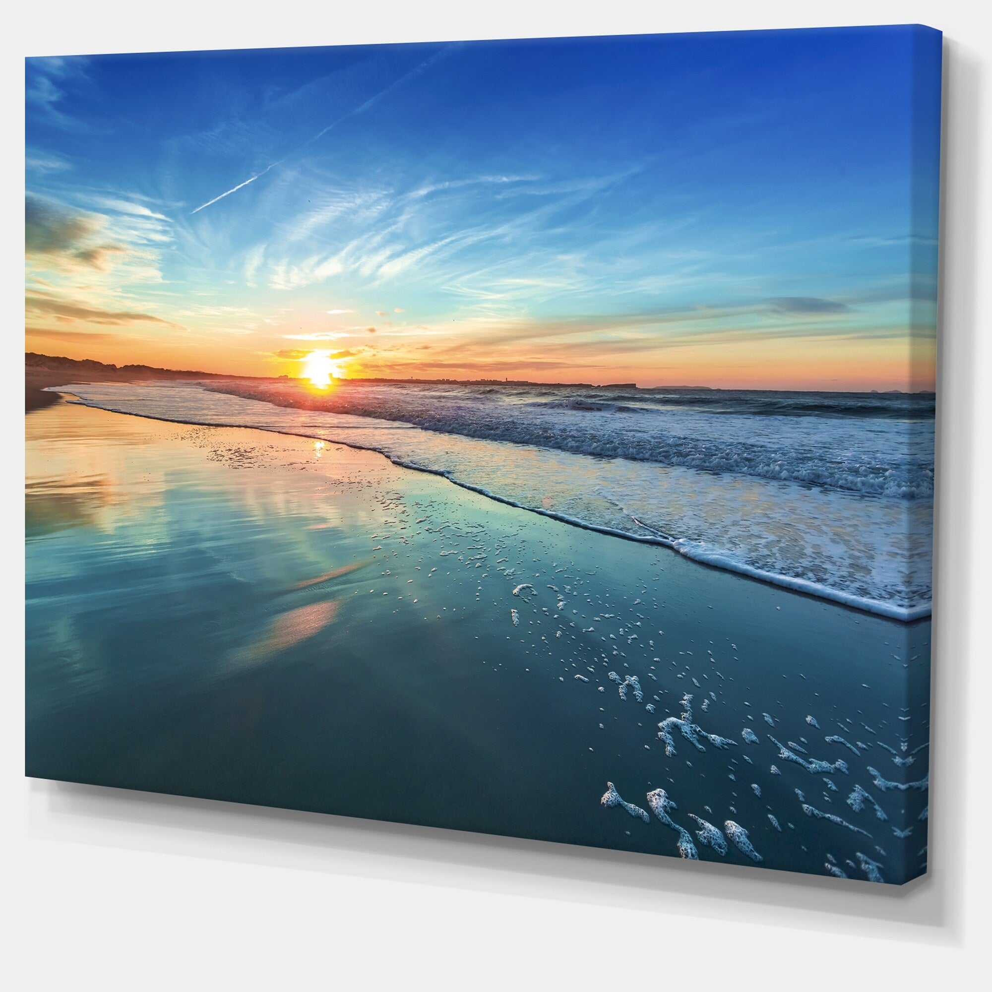 Cœur de plage bleu avec coucher de soleil lointain - Tableau sur toile représentant un bord de mer