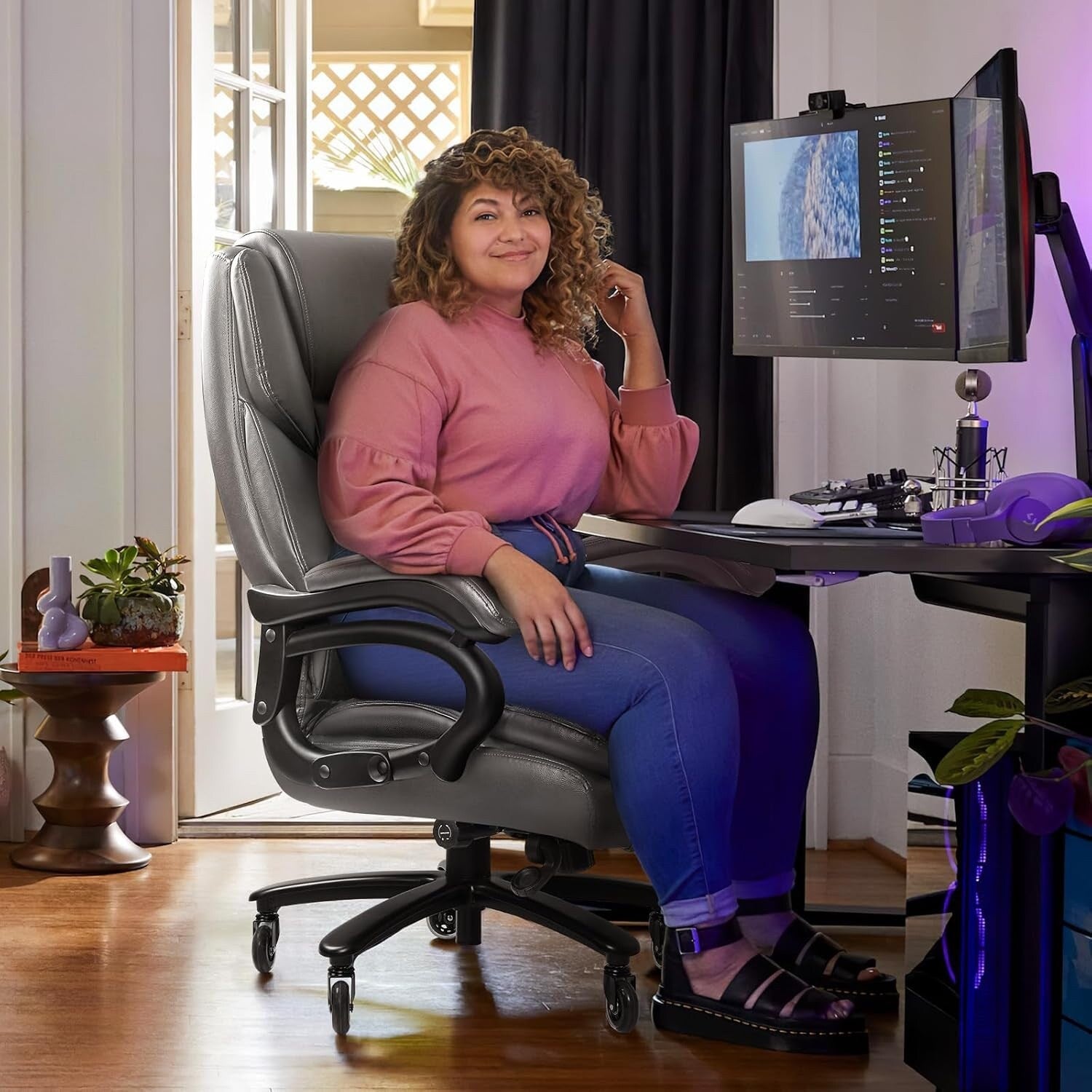 Chaise de bureau executive Bossin pour personnes de grande taille et fortes corpulent, support lombaire réglable, 500 lbs, chaise ergonomique à dossier haut en cuir PU pour ordinateur.