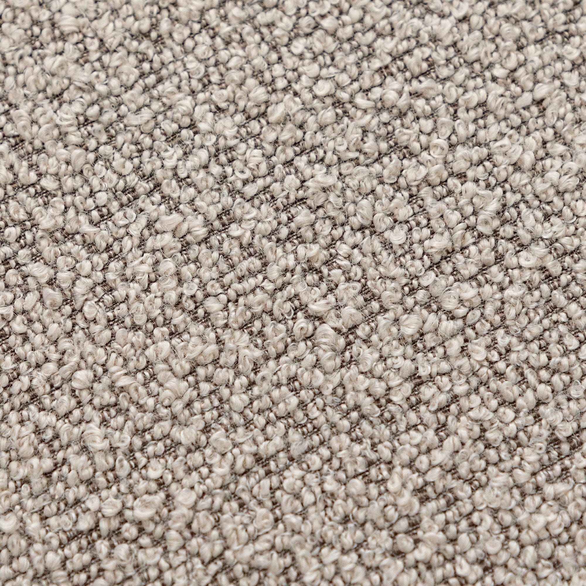 Canapé 2 places KINWELL en tissu bouclé avec coussins