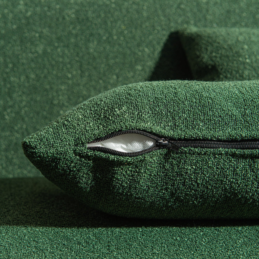 Canapé 2 places KINWELL en tissu bouclé avec coussins