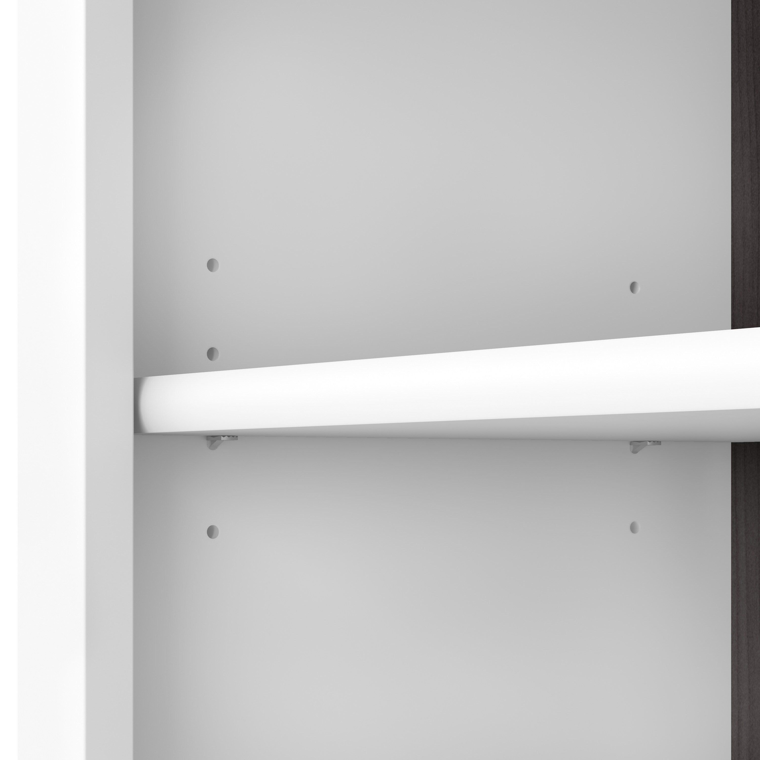 Étagère à livres haute Somerset à 5 niveaux avec étagères réglables de Bush Furniture