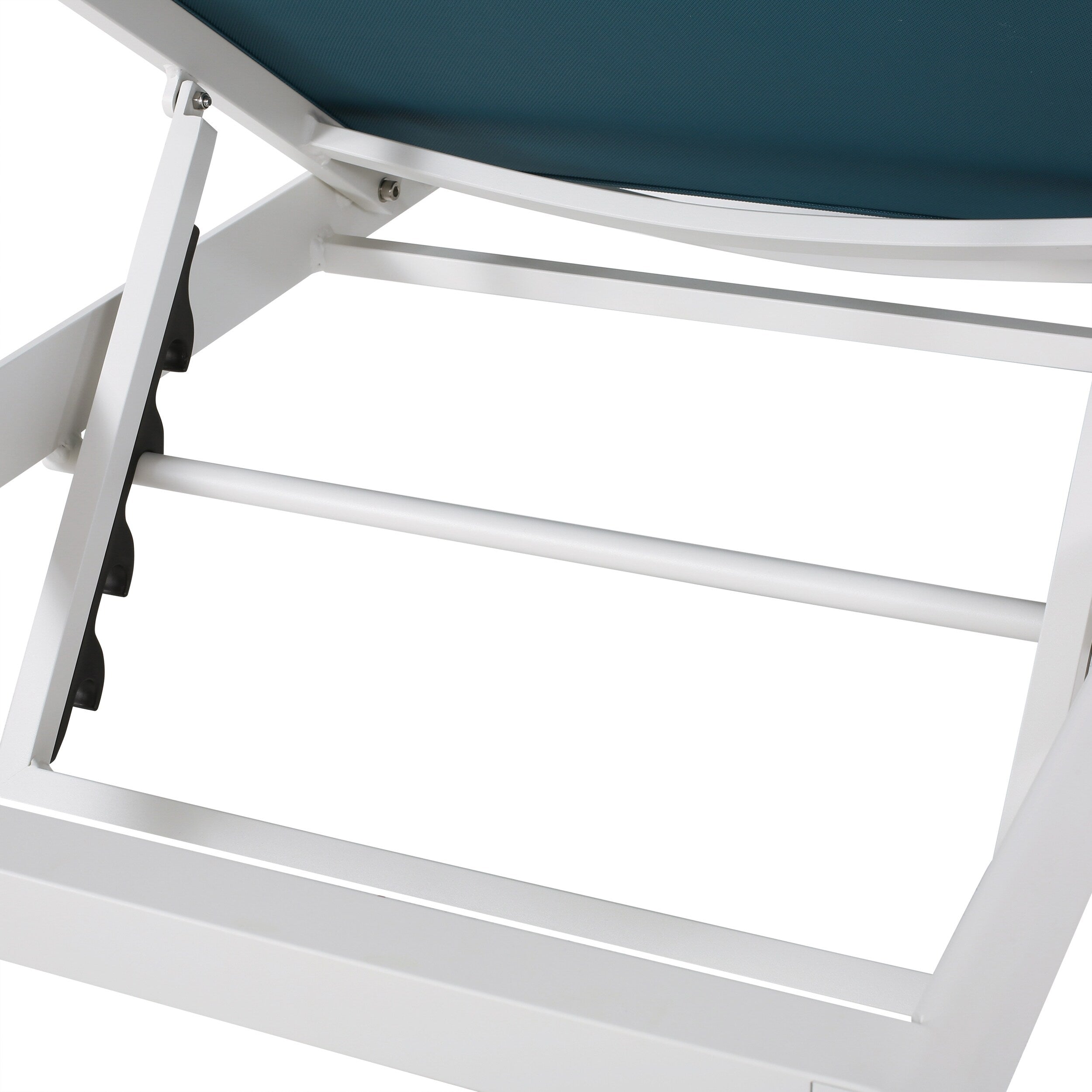 Chaise longue d'extérieur en aluminium Cape Coral (lot de 2) par Christopher Knight Home - 77,56 L x 25,20 l x 11,80 h (cm)