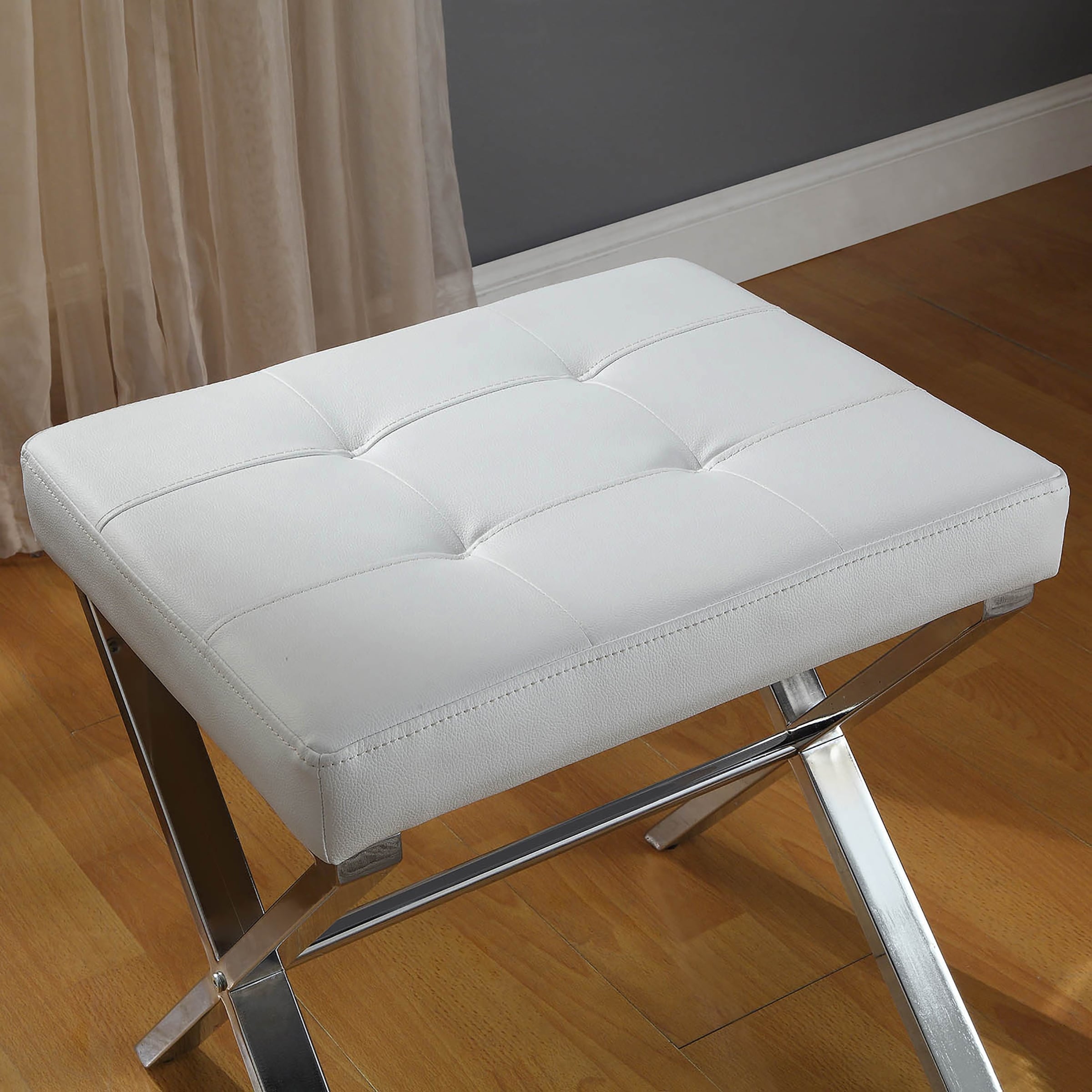 Banc de coiffeuse Elisabetta de Carolina Living - Blanc/Chrome