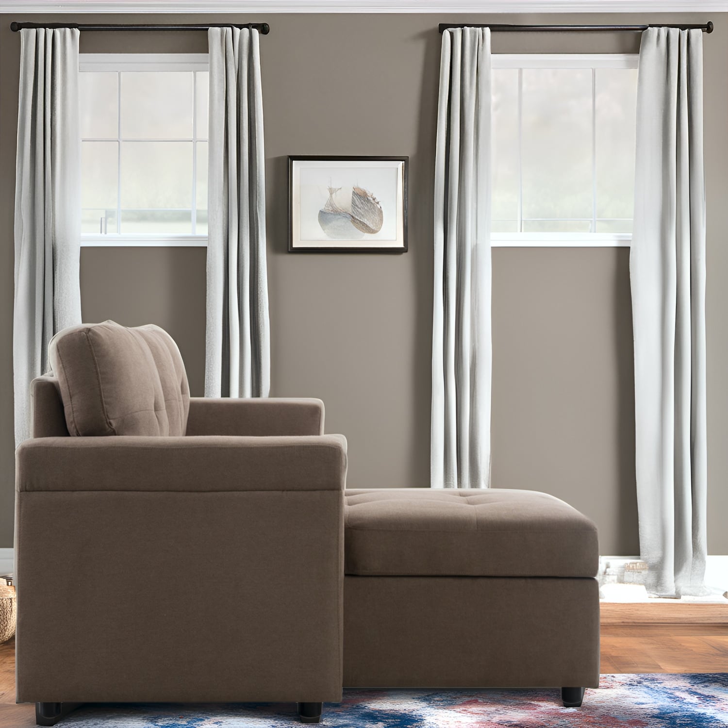 Canapé d'angle convertible et réversible avec lit escamotable, chaise longue avec rangement intégré et pieds robustes.