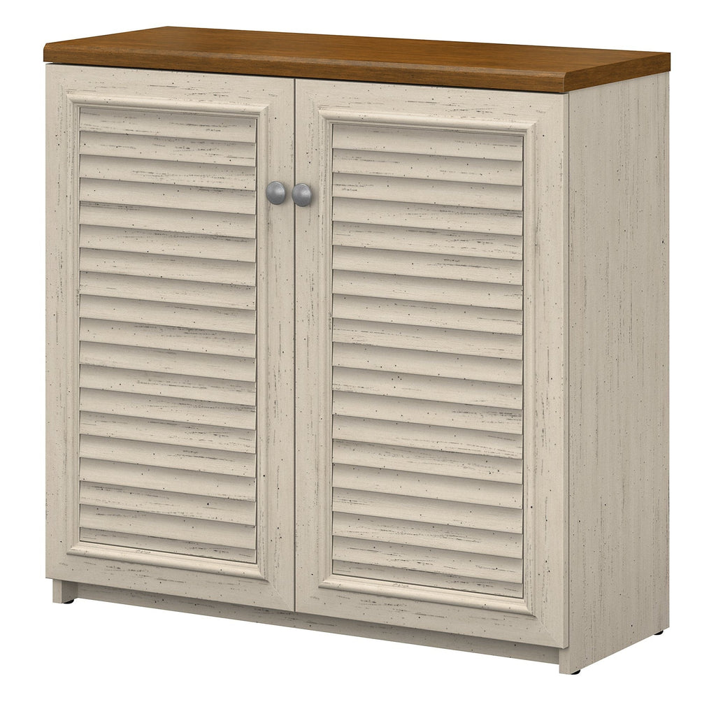 Armoire de rangement Fairview avec portes et étagères de Bush Furniture - 80,6 cm L x 32,4 cm l x 78,1 cm H