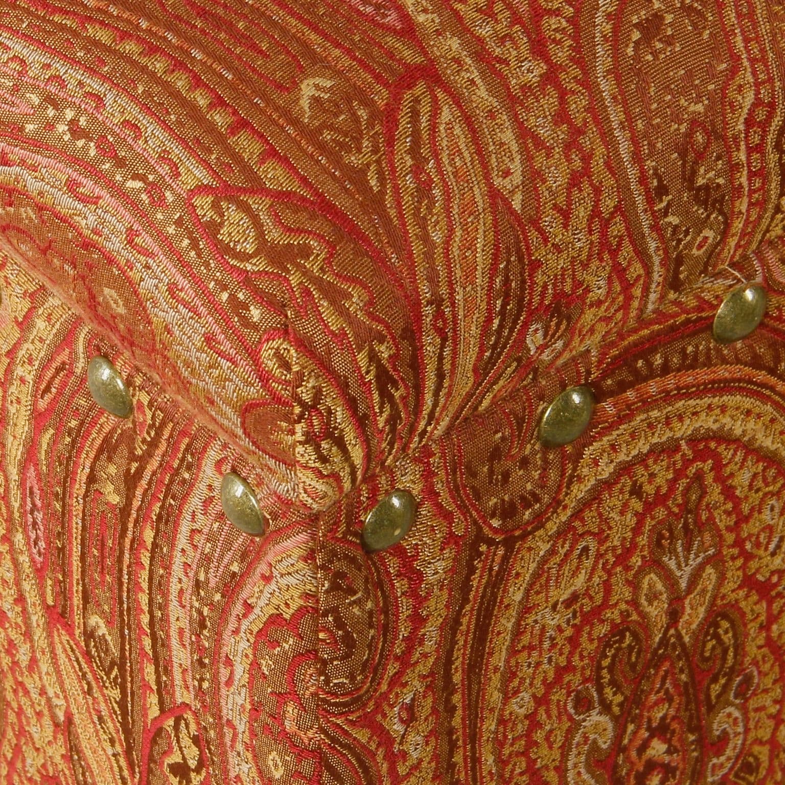 Banc de rangement capitonné Copper Grove Muscari avec garniture à clous décoratifs