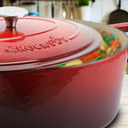 Casserole en fonte émaillée ovale de 7 quarts Crock Pot Artisan, rouge écarlate
