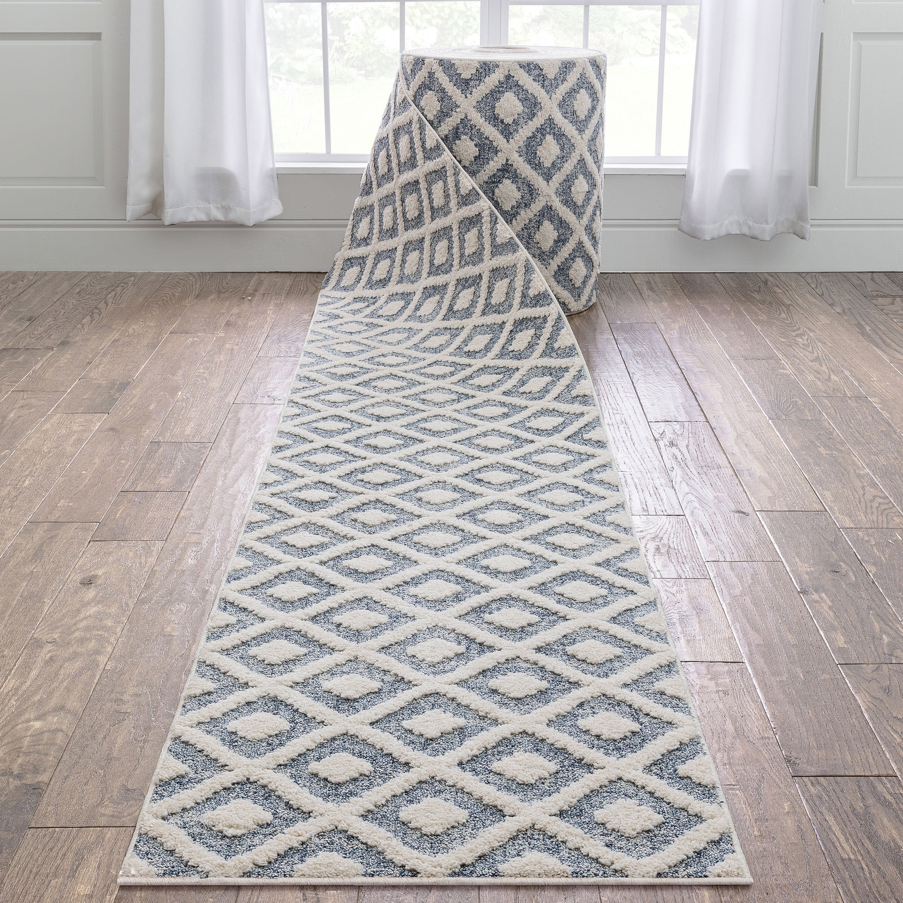 Tapis de couloir sur mesure Harlow Trellis, style moderne, pour escalier