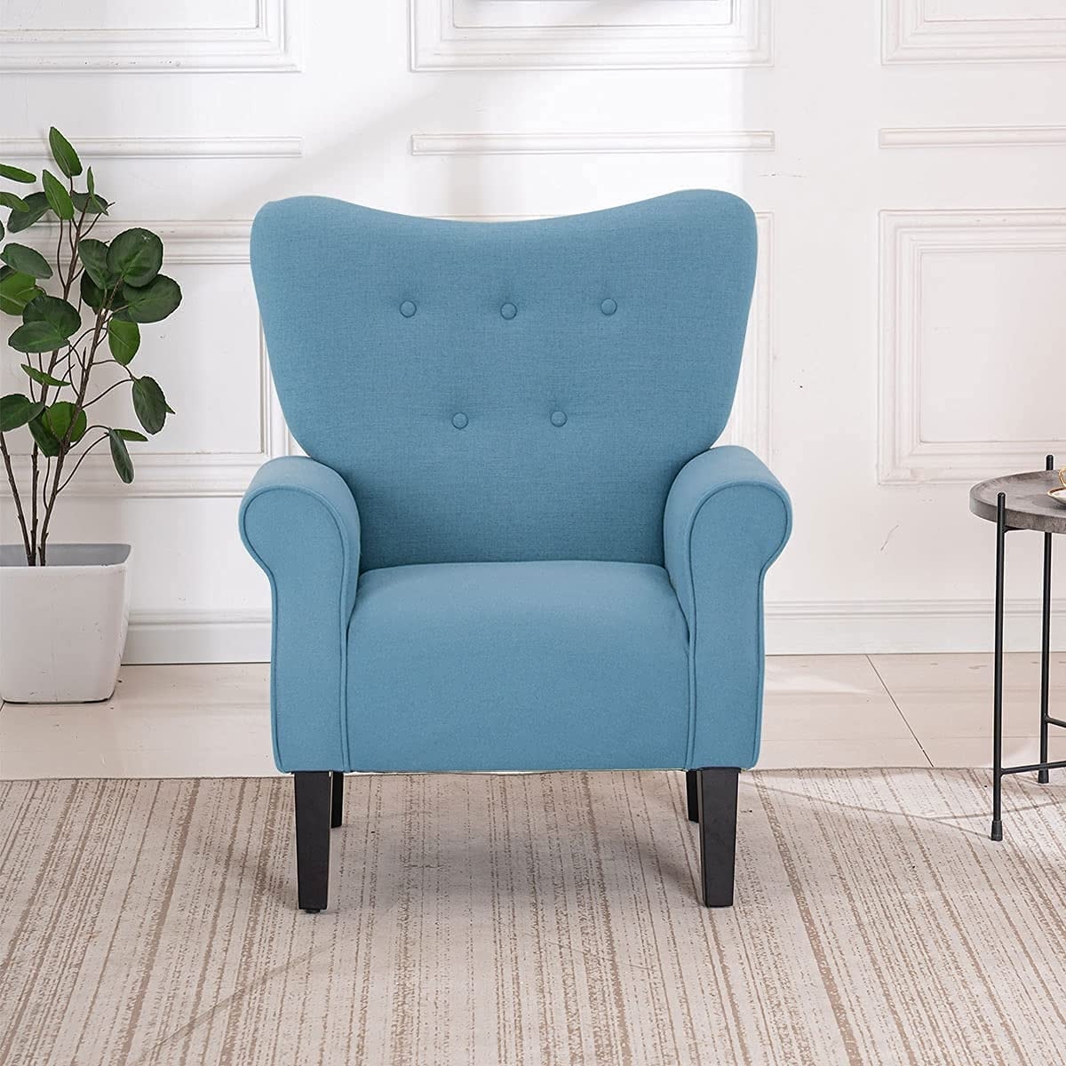 Fauteuil d'appoint moderne Erommy, fauteuil à dossier haut, canapé simple recouvert de tissu avec boutons et pieds en bois pour salon.