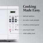 Four à micro-ondes de comptoir Farberware de 1000 watts et 1,1 pi³ avec éclairage LED et verrouillage enfant.