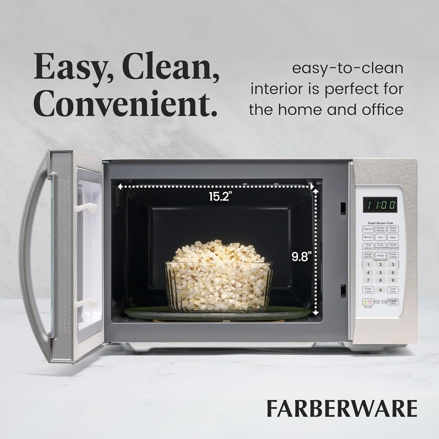 Four à micro-ondes Farberware Professional de 1,3 pi³ et 1100 watts avec fonction de cuisson intelligente à capteur, blanc et platine