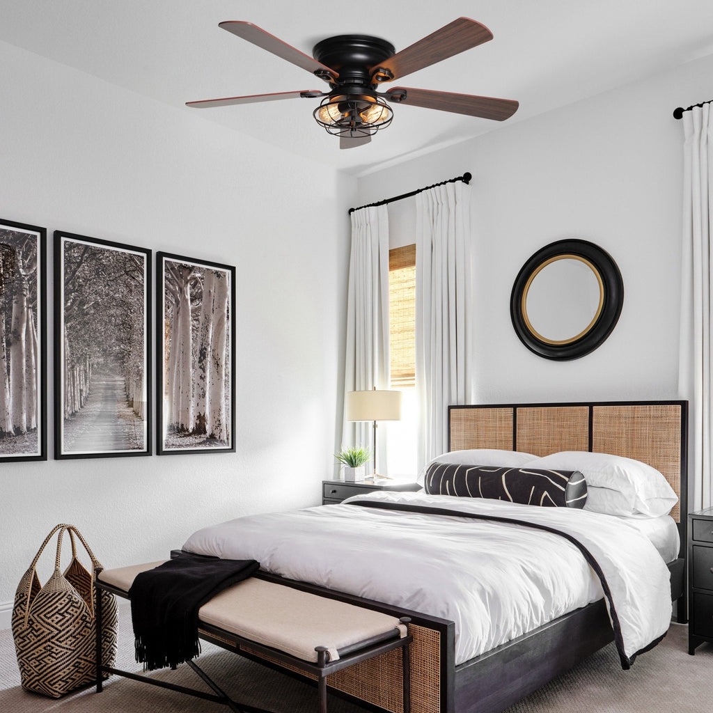 Ventilateur de plafond encastré à 5 pales en bois de 122 cm (48 pouces) de style rustique, à profil bas, noir, avec télécommande et kit d'éclairage.