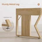 Bureau de direction de style farmhouse, bureau de travail à domicile, tiroir à dossiers, support de moniteur, prise de courant.