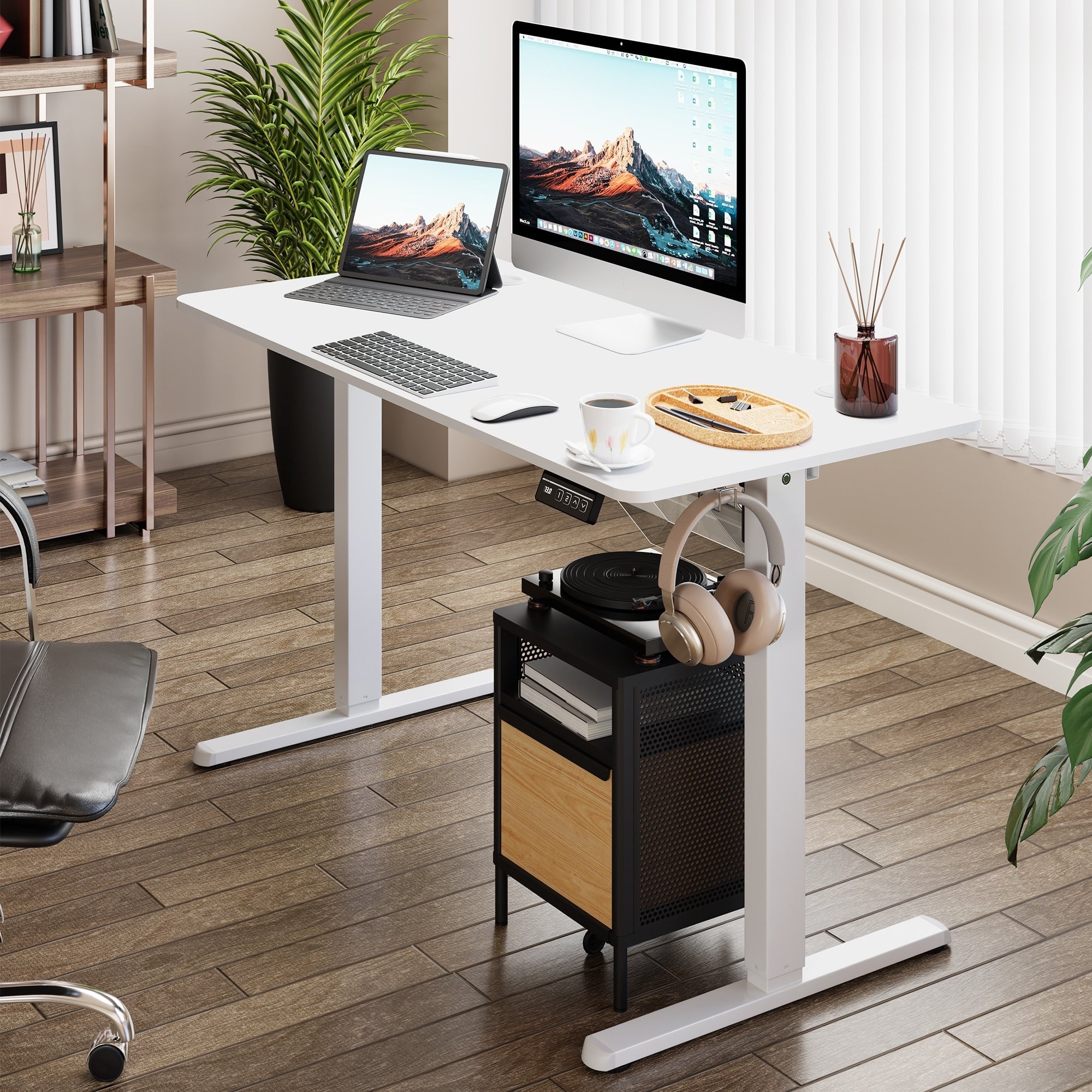 Bureau debout électrique réglable en hauteur Futzca, bureau informatique avec plateau de travail assemblé.