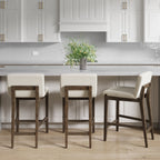 Tabouret de bar moderne Gracie, chaise rembourrée en bouclette et pieds en bois brossé