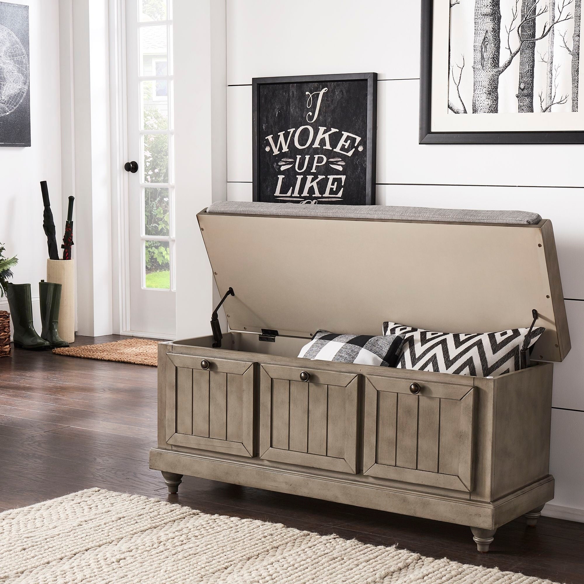 Banc de rangement Granger avec coussin de siège en lin par iNSPIRE Q Classic