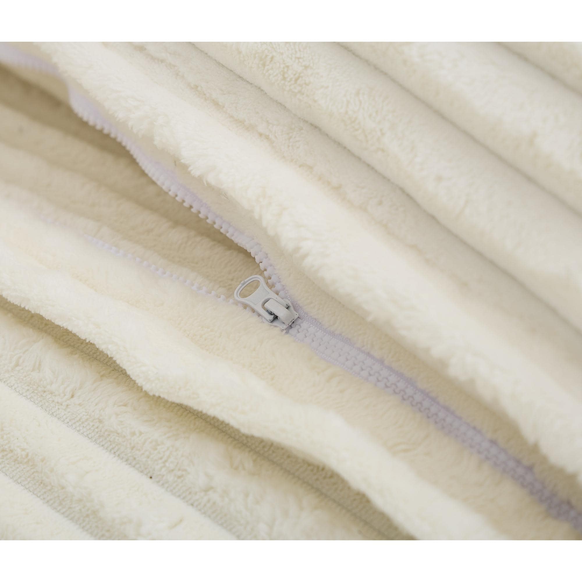 Canapé-lit surdimensionné Harmonia 109 W en velours côtelé, méridienne double profonde avec 4 coussins