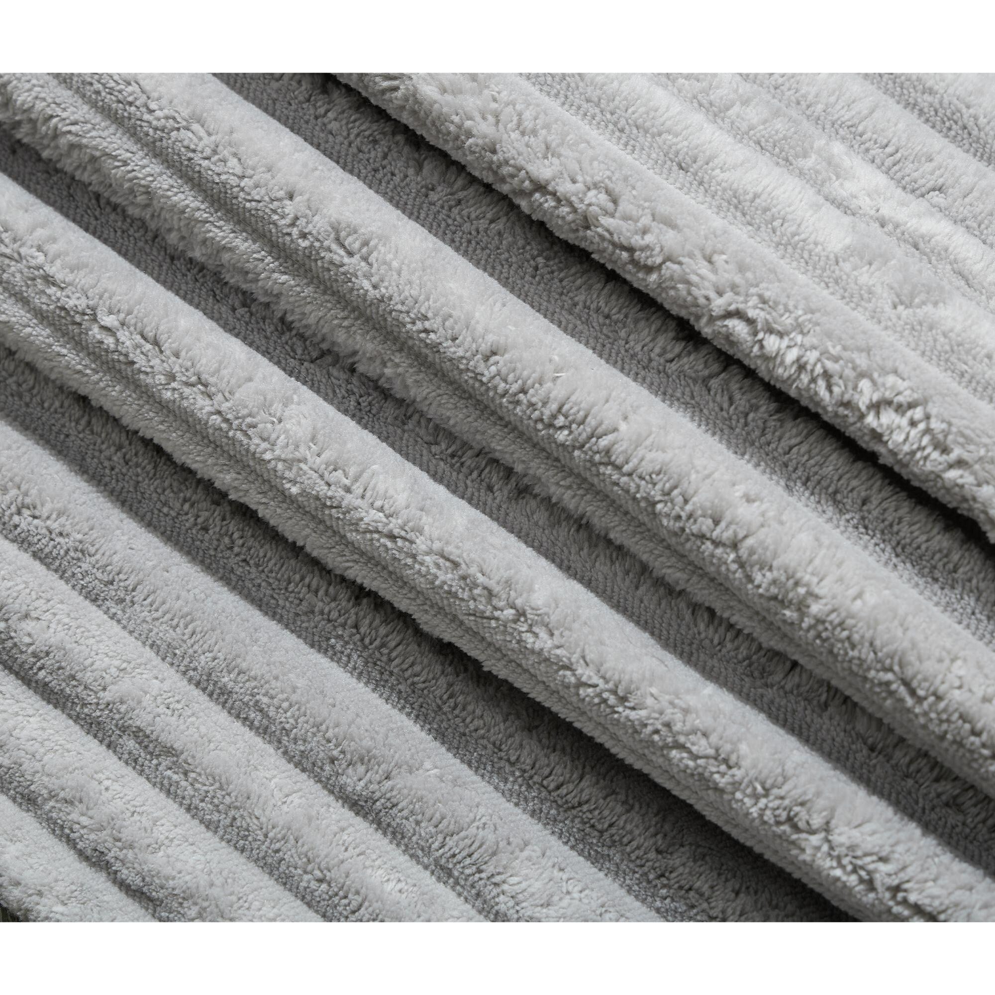 Canapé-lit surdimensionné Harmonia 109 W en velours côtelé, méridienne double profonde avec 4 coussins