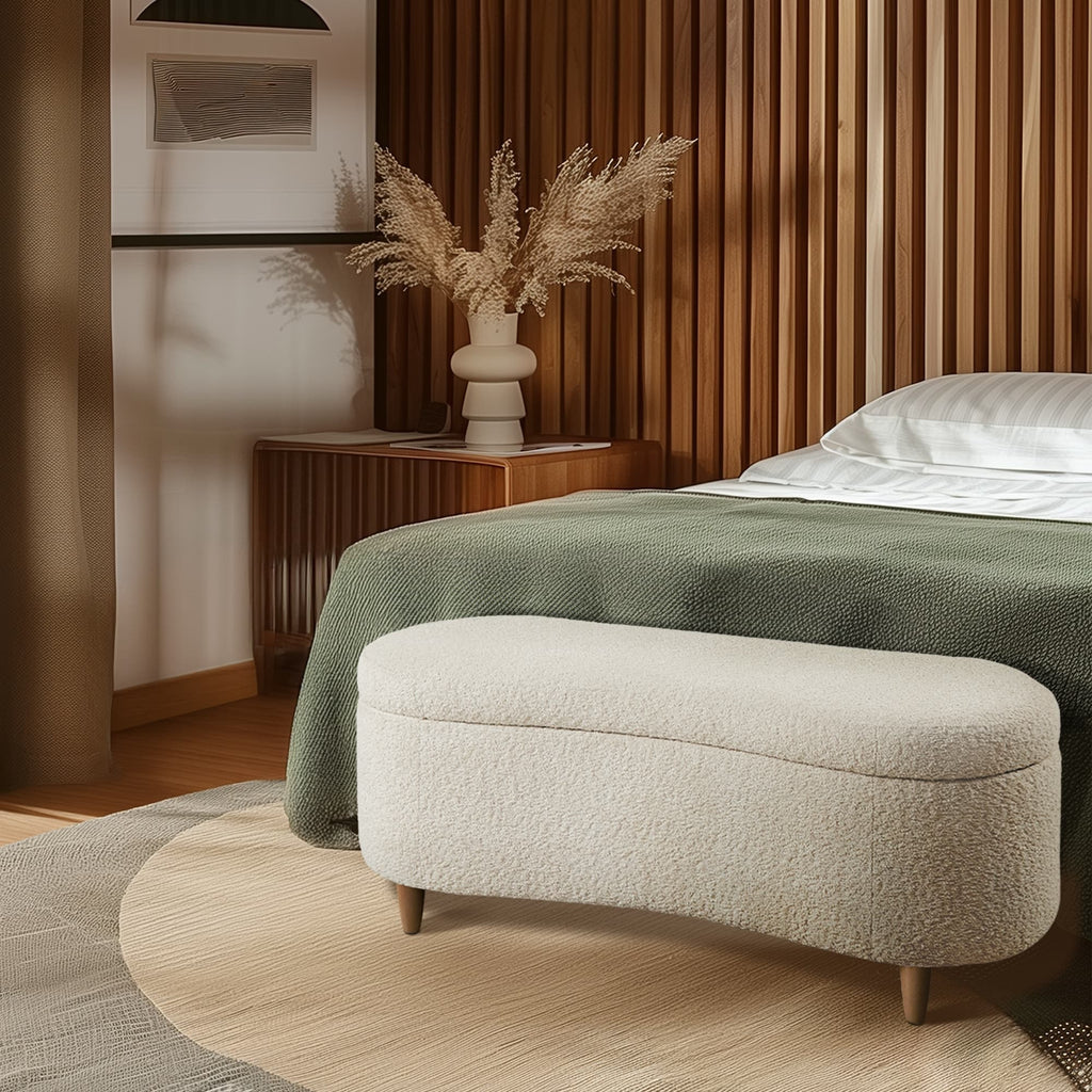 Banc d'appoint incurvé avec rangement INK IVY Bailey en style bouclé