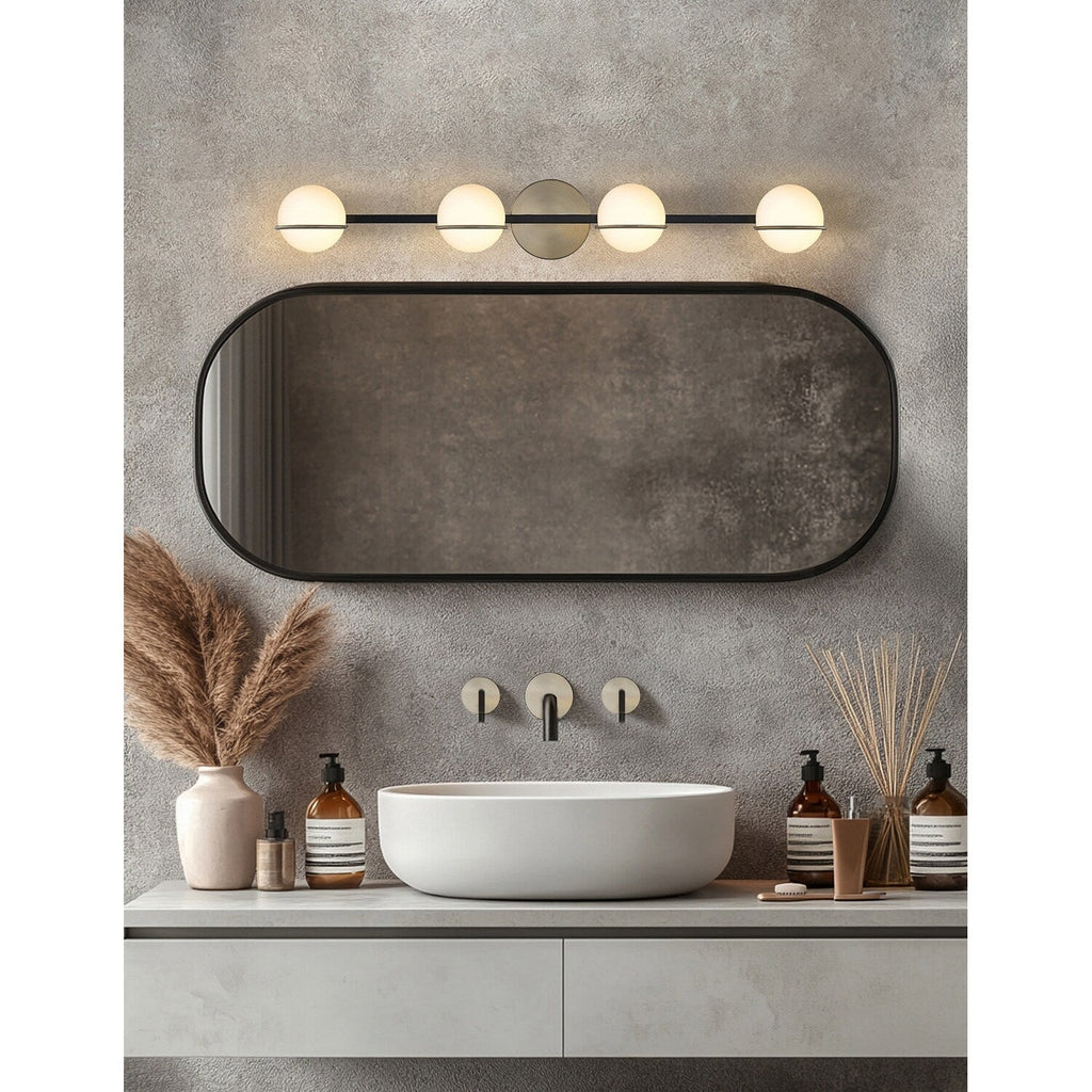 Justice Design Group EVOLV Fusion Centric, barre de salle de bain à 4 lumières avec abat-jour en verre opale