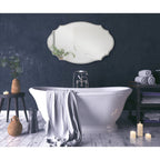 Kate and Laurel Leanna Miroir mural ovale à bords festonnés