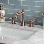 Robinet de salle de bain à large espacement de 8 pouces, style américain classique