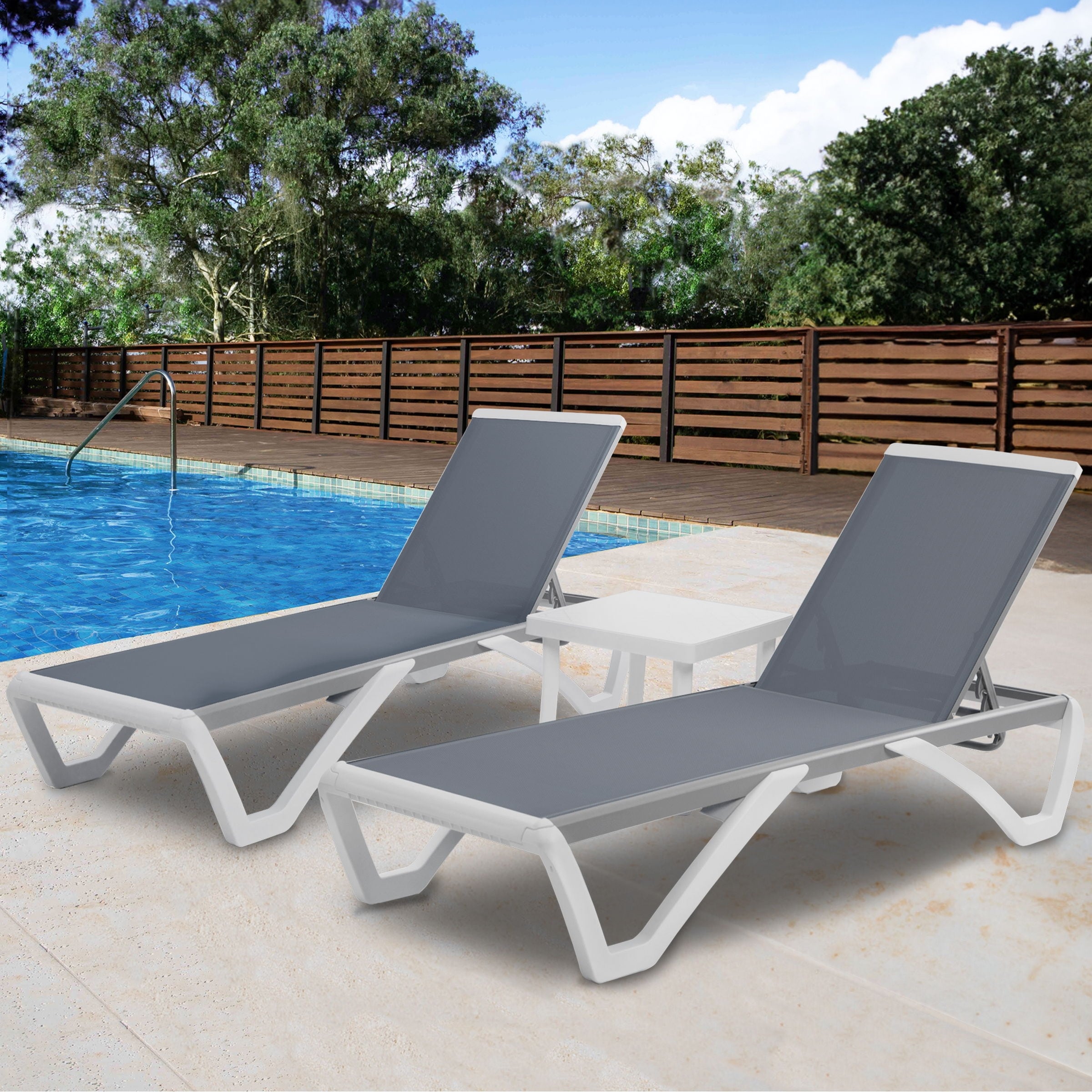Chaise longue de jardin inclinable et réglable Kozyard Alan, entièrement en aluminium et avec pieds en résine de polypropylène.