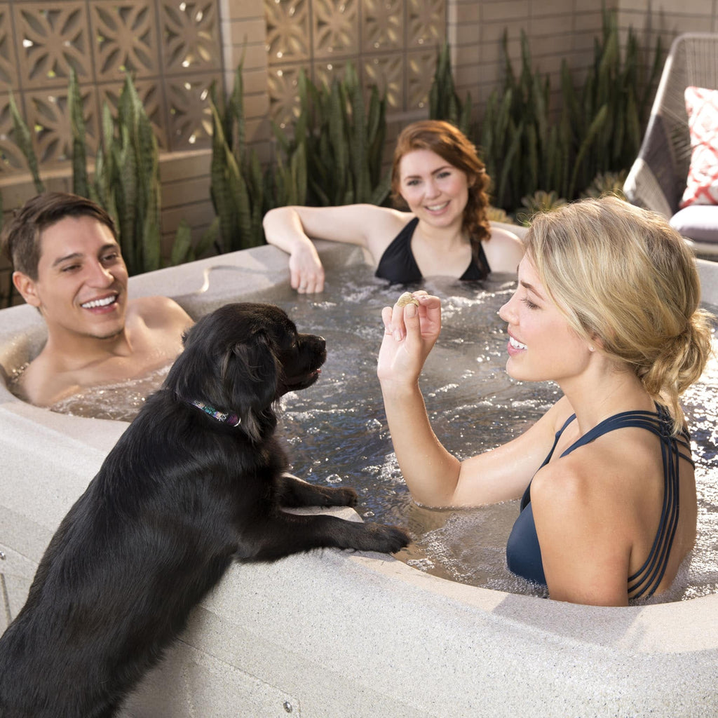 Spa Lifesmart LS100 pour 4 personnes, 13 jets, 110v, prêt à brancher, avec éclairage LED sous-marin.