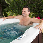 Spa Lifesmart LS300 Plus 2 places, 17 jets, 110v, prêt à brancher, avec éclairage LED sous-marin.