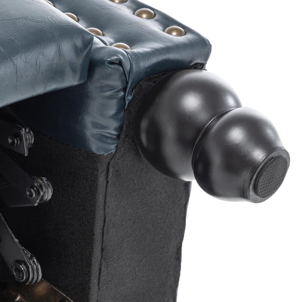 Fauteuils inclinables à commande manuelle avec garniture à clous décoratifs