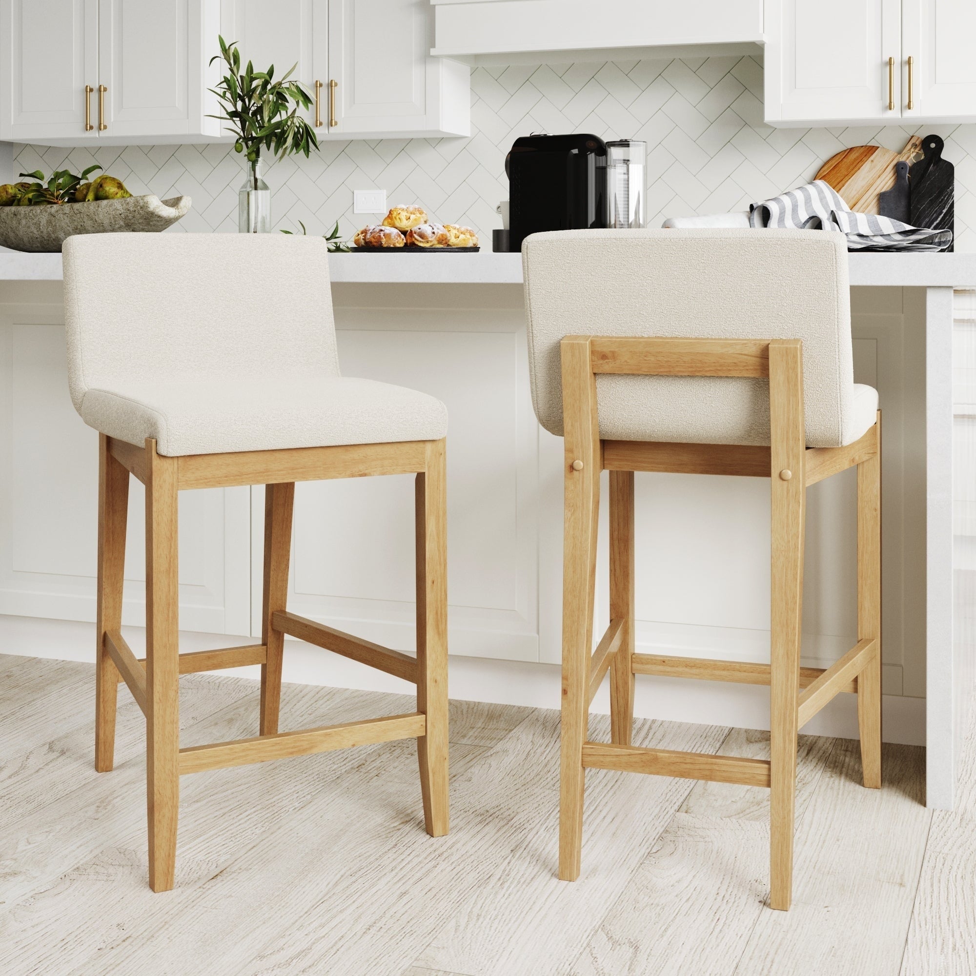 Tabouret de bar moderne Gracie, chaise rembourrée en bouclette et pieds en bois brossé