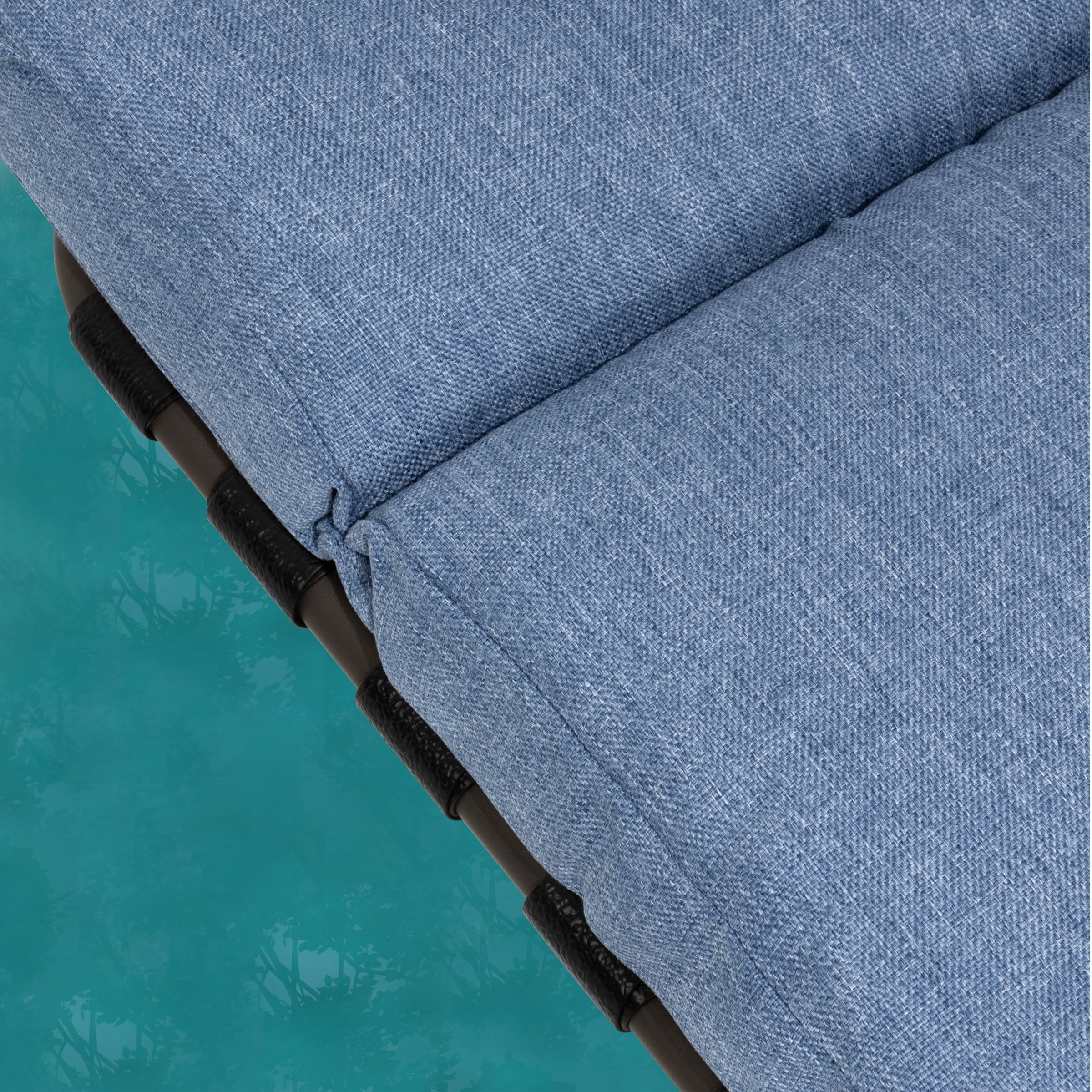 Chaise longue de jardin réglable avec coussin pour extérieur, pour terrasse, plage ou bord de piscine