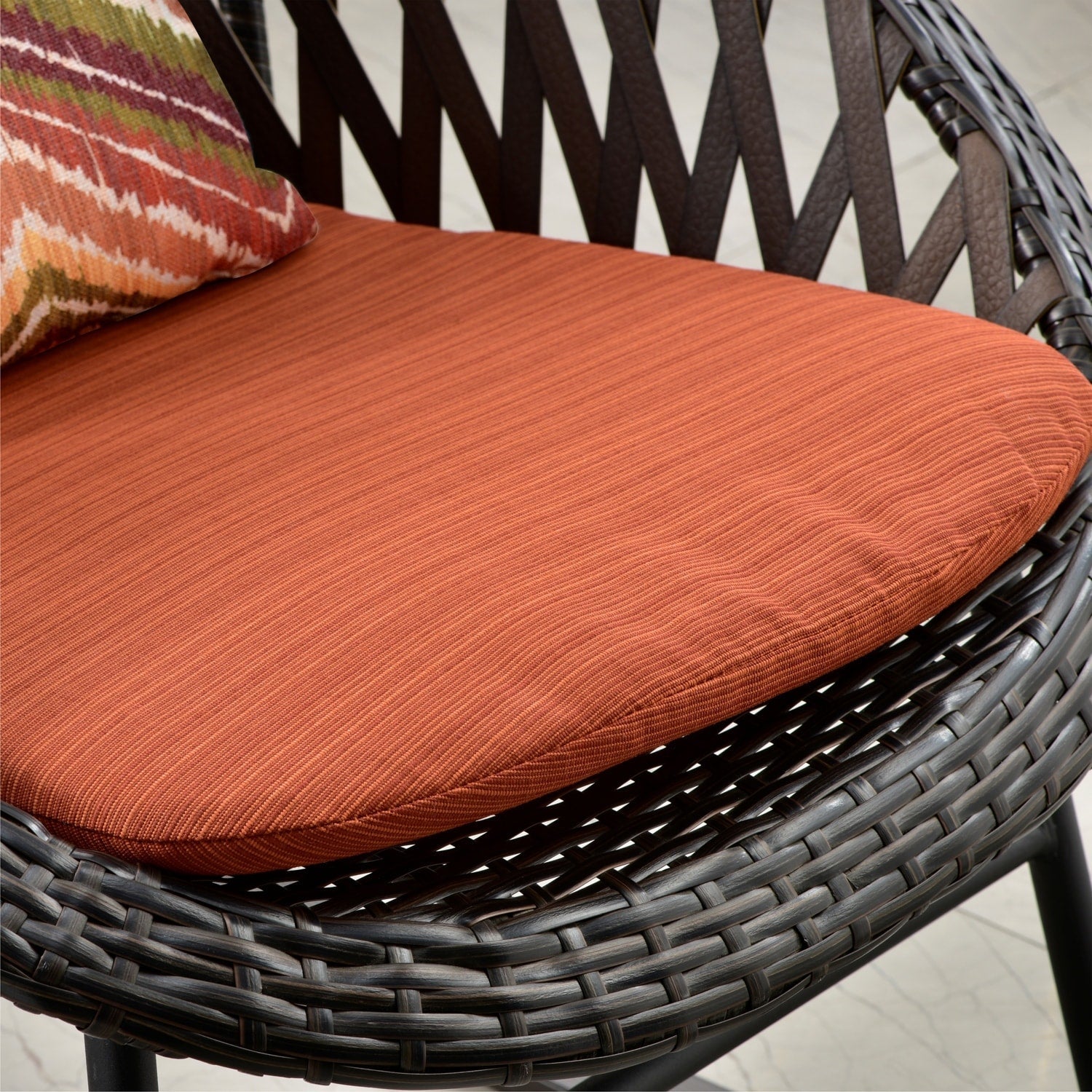 Ensemble bistro de patio OVIOS 3 pièces avec fauteuil à bascule et table basse en verre