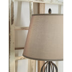 Lampe de table Ornawell en bronze antique de Signature Design by Ashley (lot de 2) - 15W x 15D x 29H