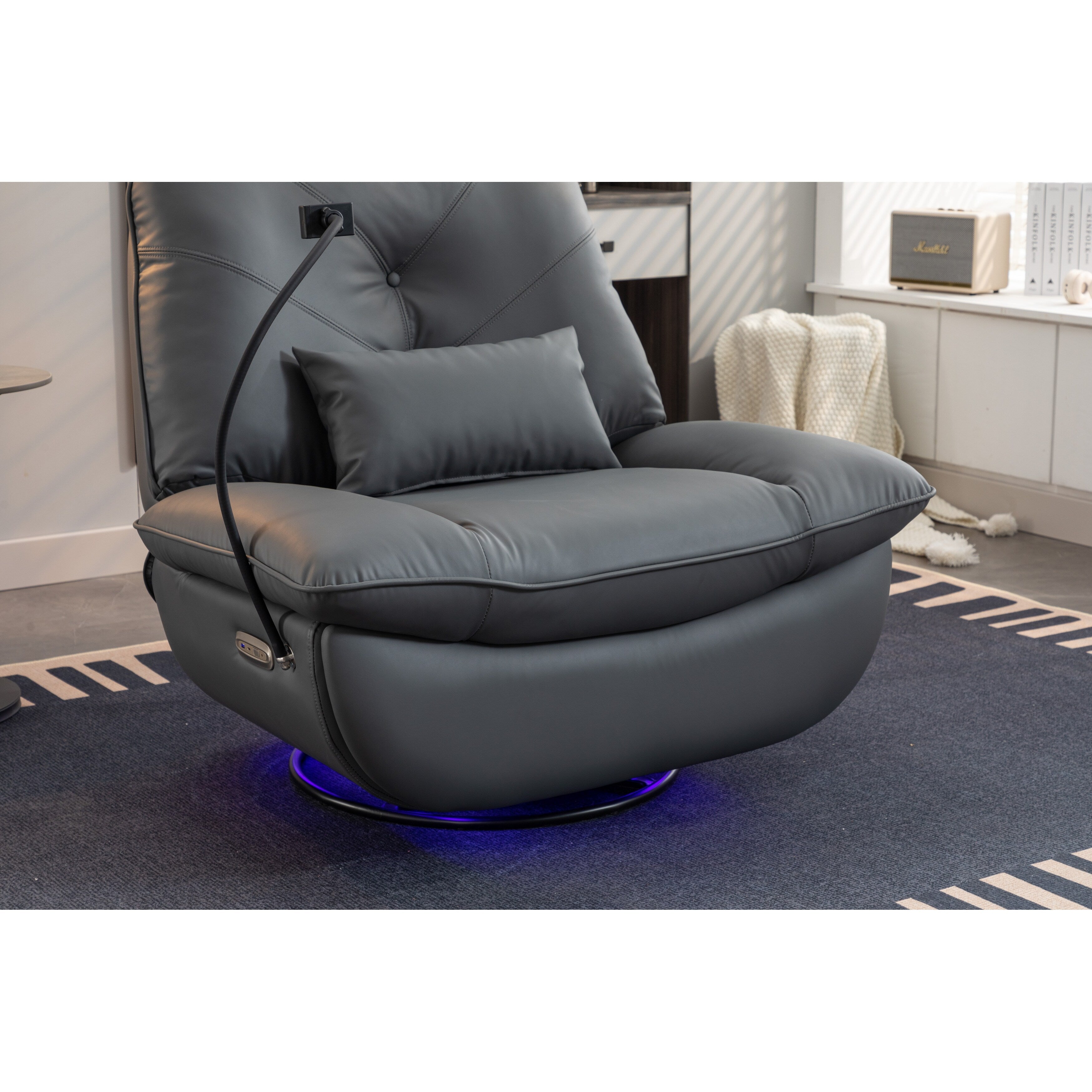 Fauteuil inclinable électrique pivotant avec haut-parleurs Bluetooth, support pour téléphone, ports de chargement USB et Type-C, rangement dissimulé dans l'accoudoir
