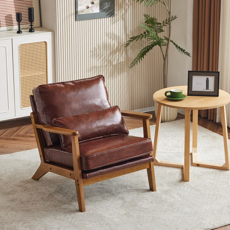 Fauteuil d'appoint en tissu mélangé de lin avec pieds en bois et un coussin beige.